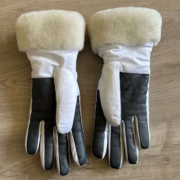 Ugg All Weather Leather Gloves White Gray Women’s L/XL Touch Screen Compatible - Picture 3 of 10